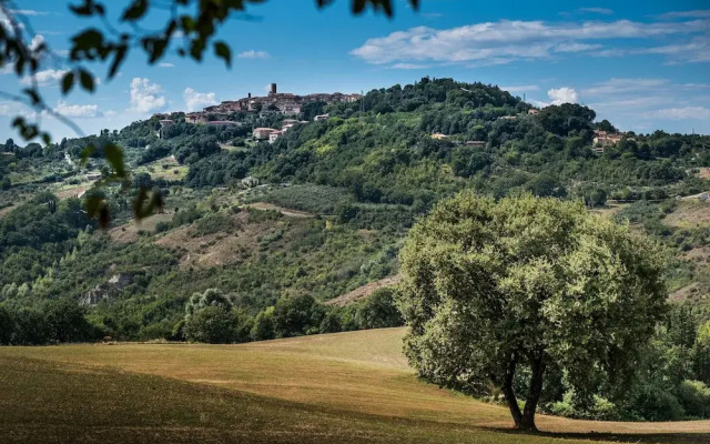 Tuscan Sun With Shared Pool