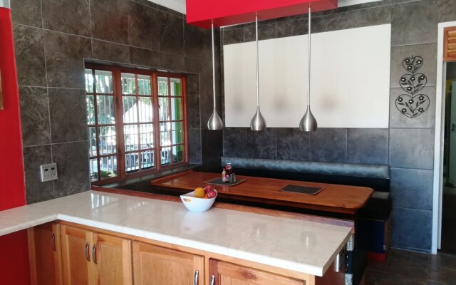 Backpackers Connection