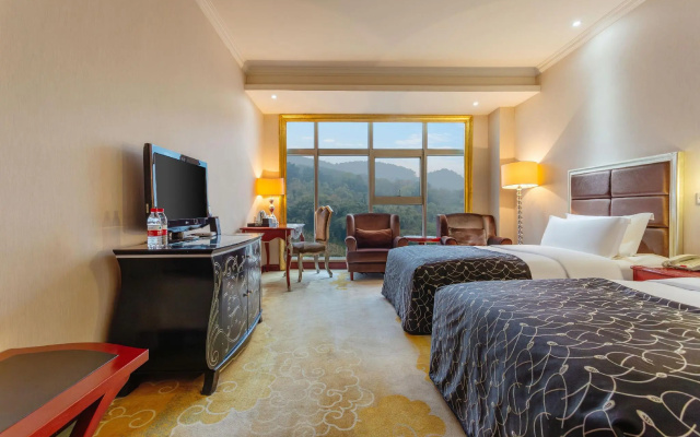 Days Hotel Dianya Chongqing
