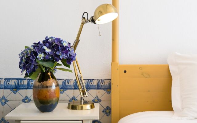 ALTIDO River View Cosy