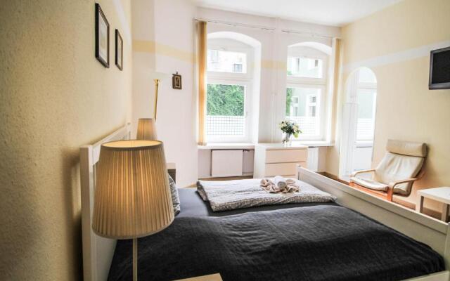 Apartments Kolo 77