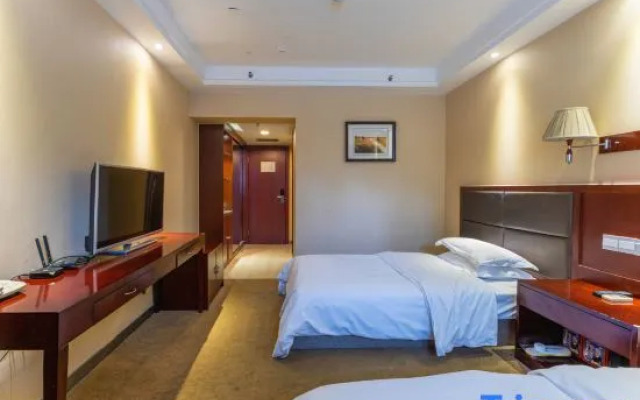 Overseas Chinese Hotel (International Bazaar)