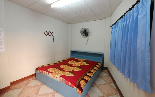 Leo Park Guest House