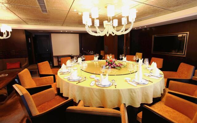 Chengdu Celebrity Upper Class Hotel