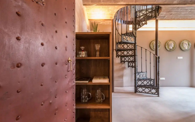 Exclusive House in Asolo Art and Design