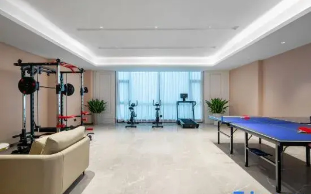 Vienna International Hotel (Dehong Mangshi Airport)