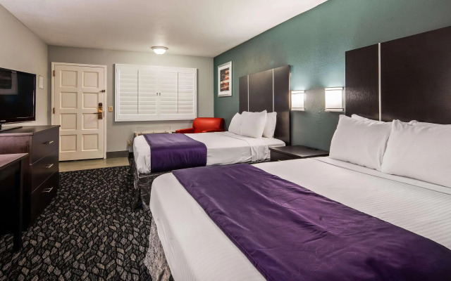 Best Western Desert Villa Inn