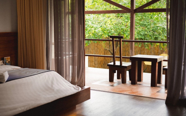 Sichon Cabana Beach Resort