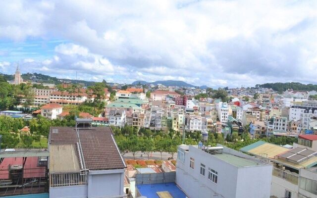 Gia Cuong Hotel Dalat