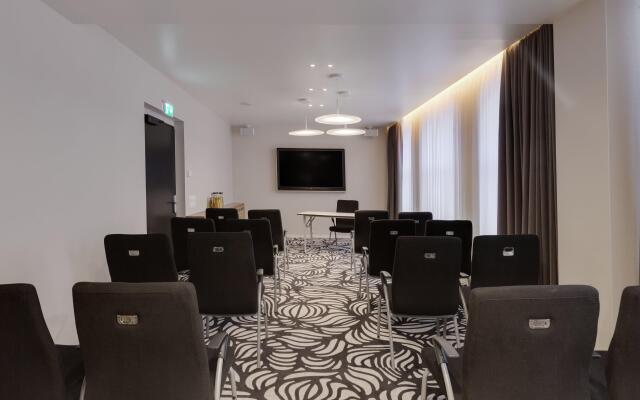 Holiday Inn Dresden - Am Zwinger by IHG