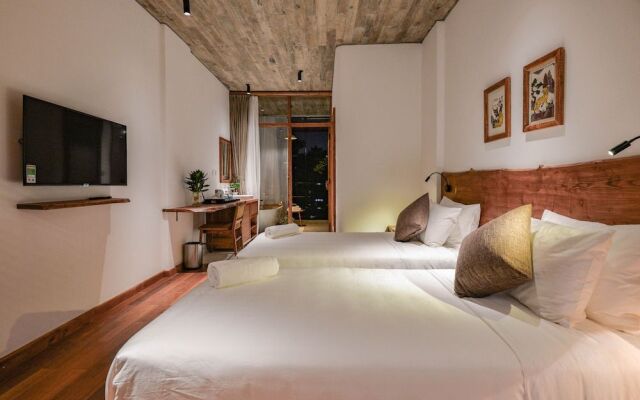 22Land Residence Hotel