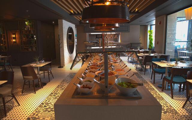 InterContinental Cali by IHG