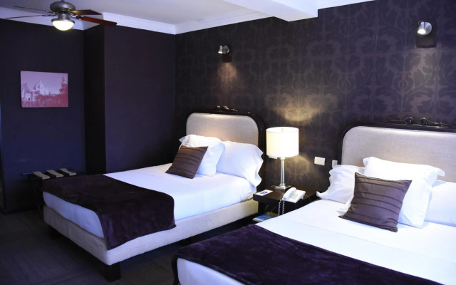 Hotel Clara Luna