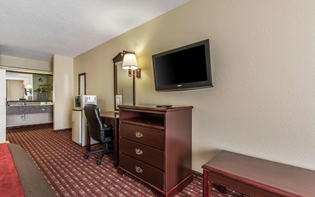 Quality Inn Andalusia