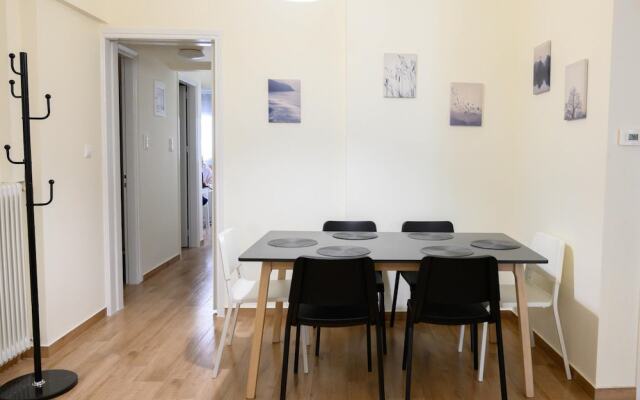 Stella s Minimal Lodge