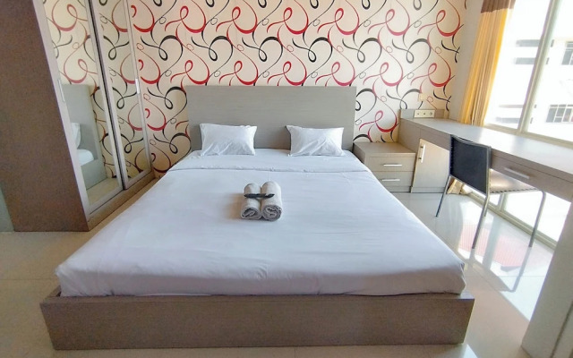 Modern Cozy Studio at The Square Surabaya Apartment