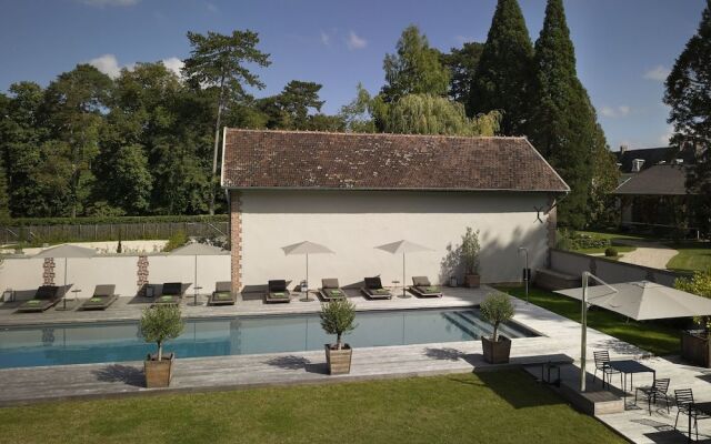 Château De La Resle - membre Design Hotels