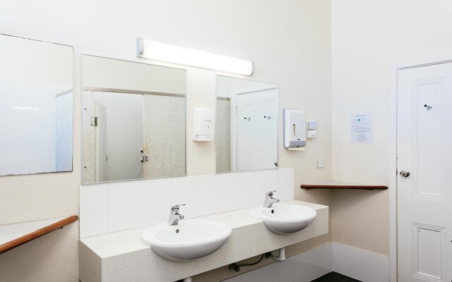 Six Degrees Boutique Hotel