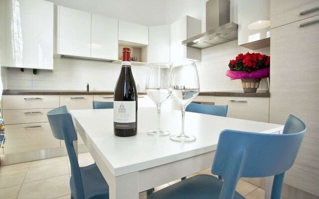 Good Wine Apartments