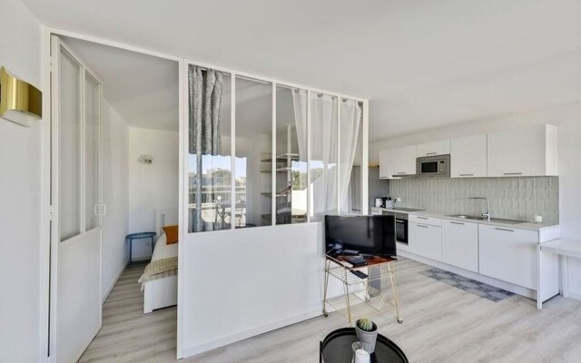 Splendide T2 piscine terrasse clim