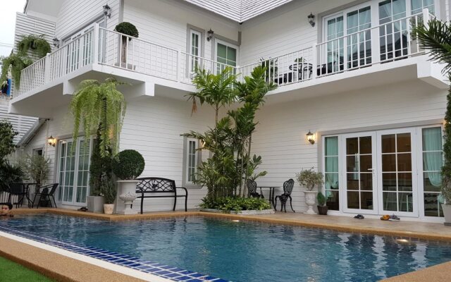 Vanida Antique Home