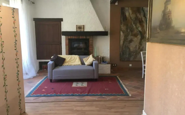 Maison Lyre, Pompadour