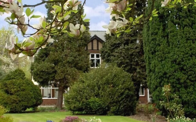 Rylton House