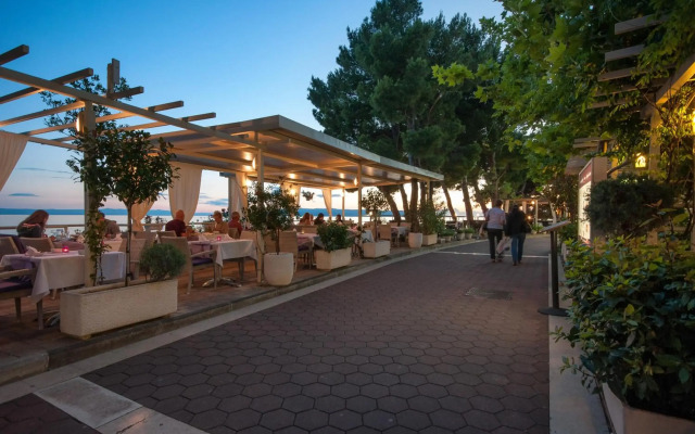 Hotel Maritimo
