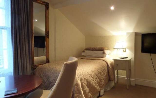 Bentley Tower Hotel