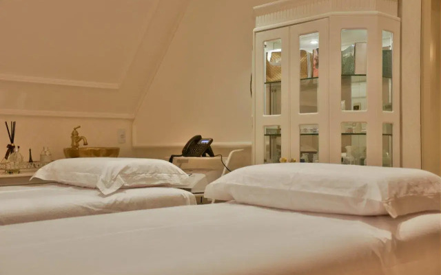 Hotel Colline de France