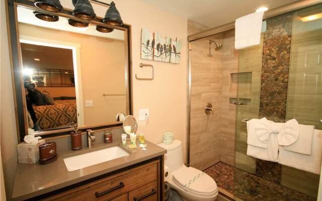 Mountain Shadows #D12 - 3 Br Townhouse