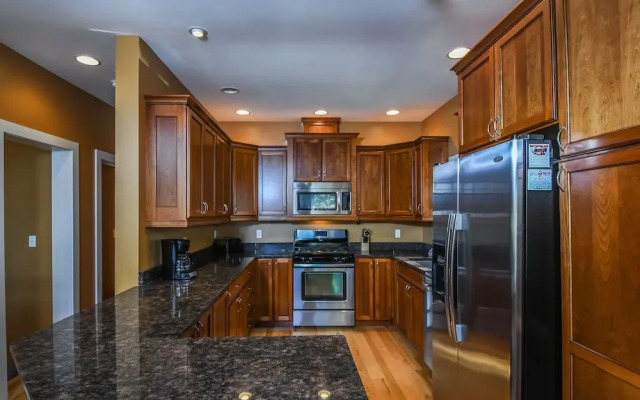 Four Seasons Chateau 5 Bedroom House