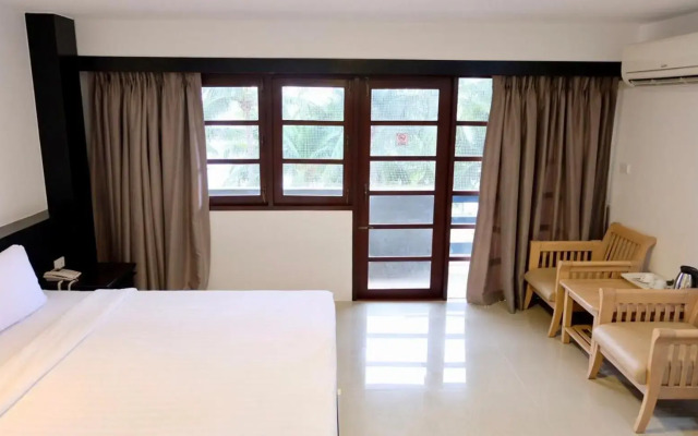 S2 Hotel