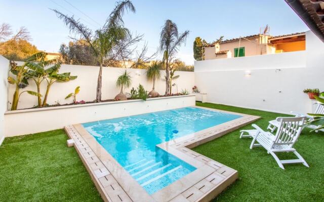 House - 3 Bedrooms with Pool and WiFi - 107616