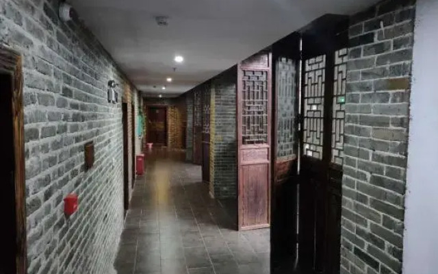 Huangyao Bandao Hotel