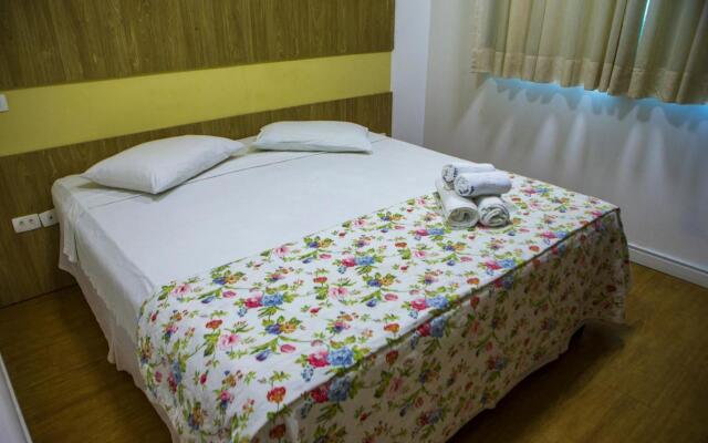 Pousada Donzela De Rocas