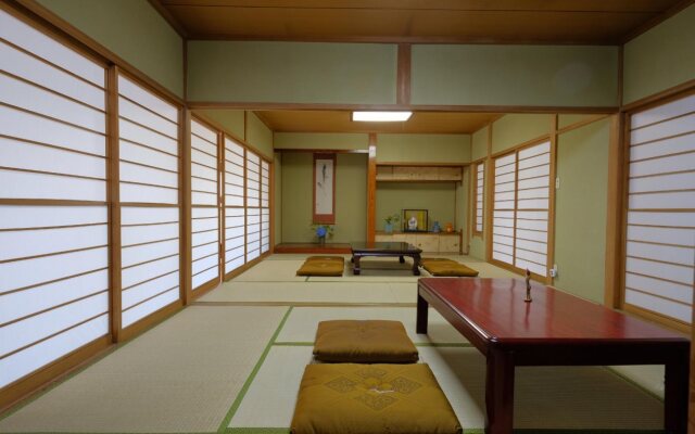 TOKIWA-KAMAKURA Backpackers-