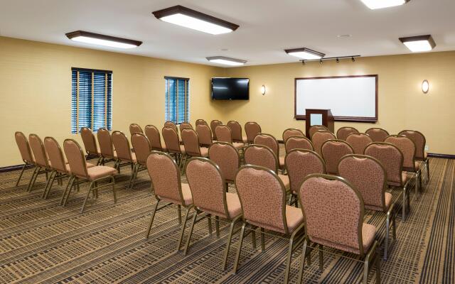 Holiday Inn Express Holland by IHG