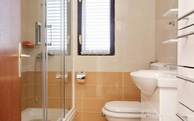 Ljube - Quiet Location & Close to the Beach - A1