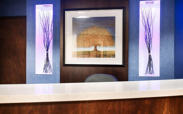 Best Western Plus Berkshire Hills Inn & Suites
