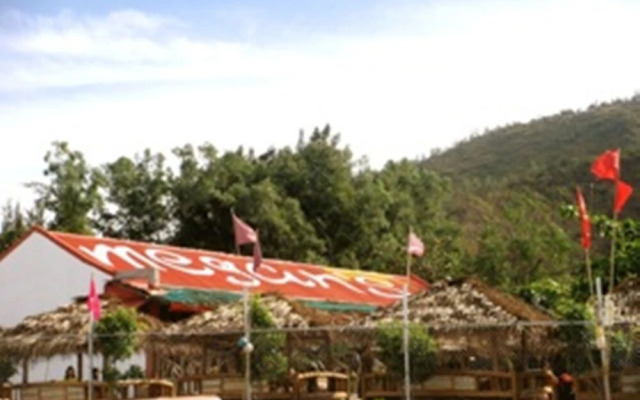 Megan's Paradisio Beach Resort