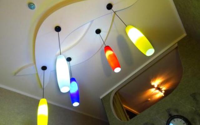 Orbi Residence 210