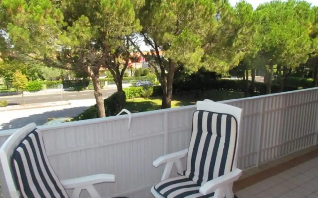 Relax and Chill by the Pool-beahost