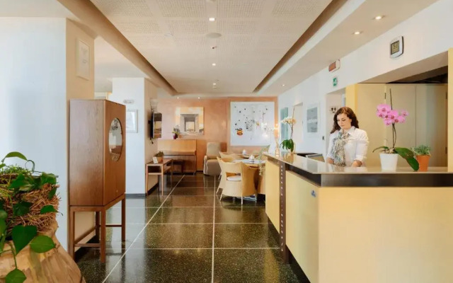 Hotel Liliana Diano Marina