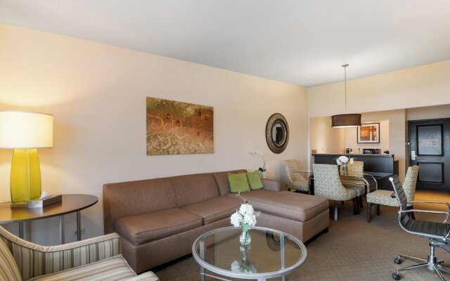 Antioch Hotel & Suites