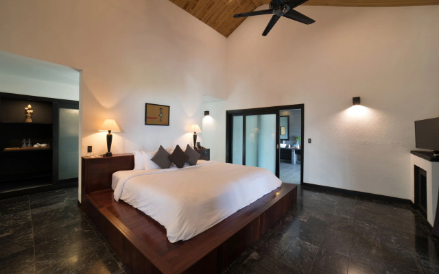 Vedana Lagoon Resort and Spa