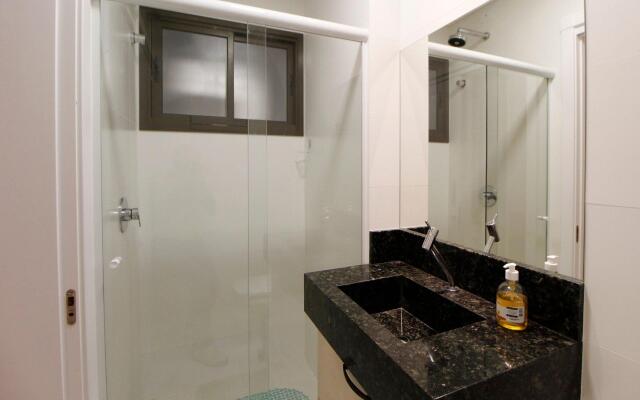 1087 Novíssimo apto na praia de Bombinhas