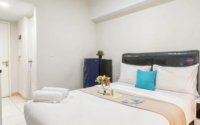 Cozy Living Studio With Direct Access To Pool, Gym And Playground At Springlake Summarecon Bekasi – Guest Rooms – Bekasi