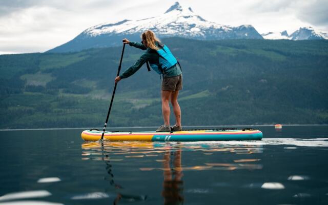 Halcyon Hot Springs Resort