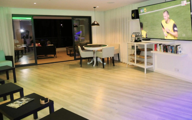 Hotel Alcaide